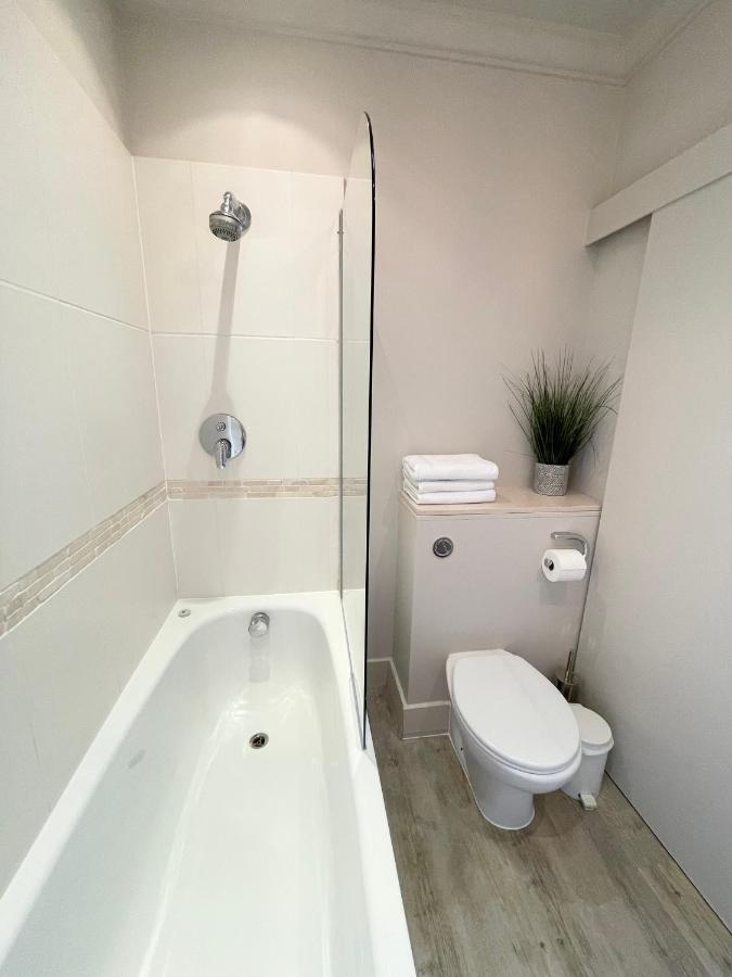Victoria Maisonette Apartment 伦敦 外观 照片