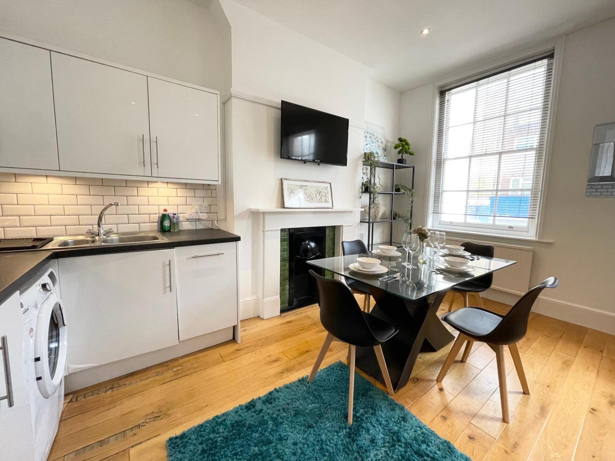 Victoria Maisonette Apartment 伦敦 外观 照片