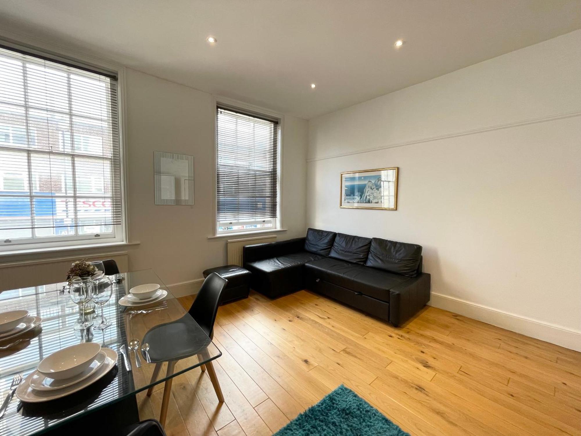 Victoria Maisonette Apartment 伦敦 外观 照片